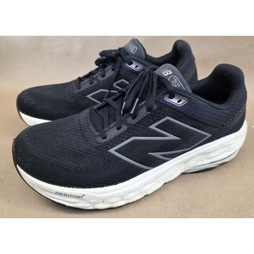 New Balance (Sz 11 2E) Fresh Foam X 860v14 Mens Running Shoes Wide Black M860K14
